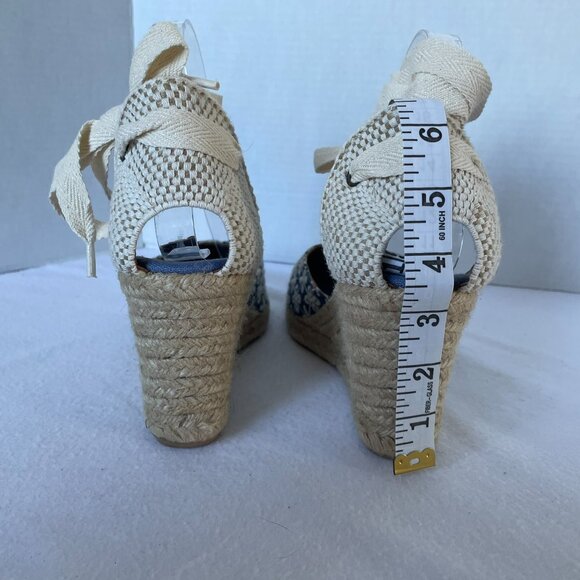 Soludos Tall Wedge Espadrille with a beautiful Floral like pattern - Picture 3 of 13